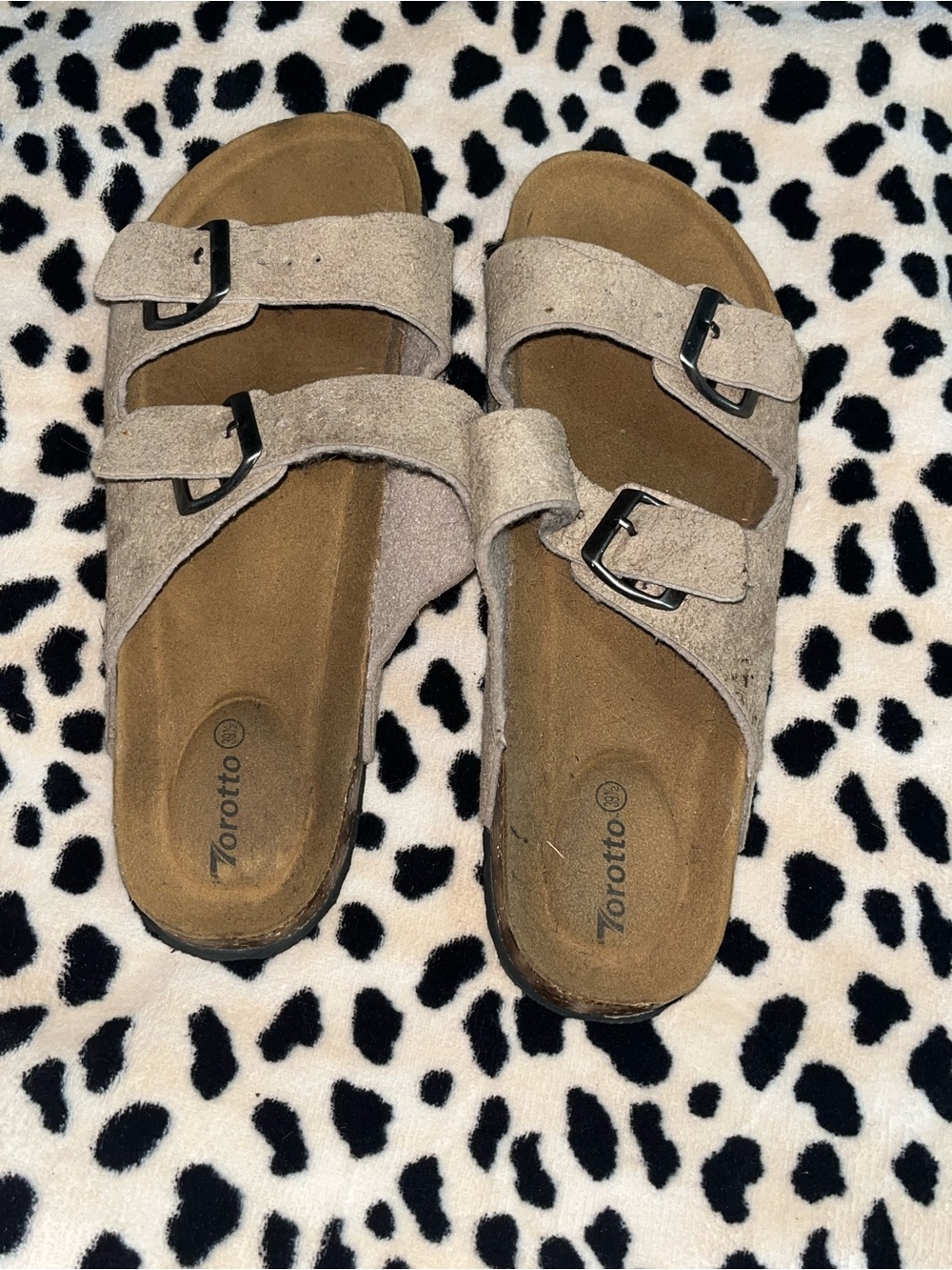 Women's Suede Double-Buckle Sandals in Light Beige